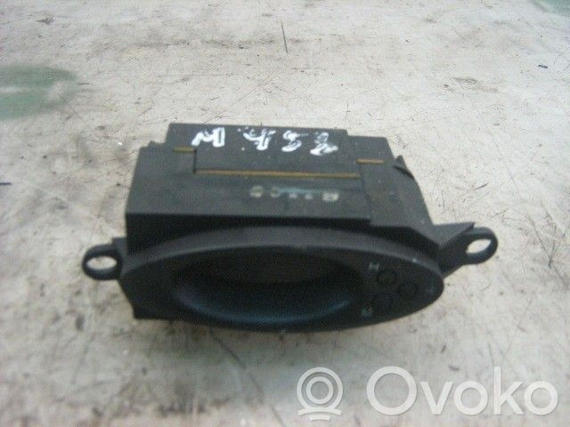 Hyundai Coupe Interruptor de control multifunción 