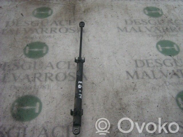 BMW 3 E30 Ammortizzatore portellone posteriore/bagagliaio