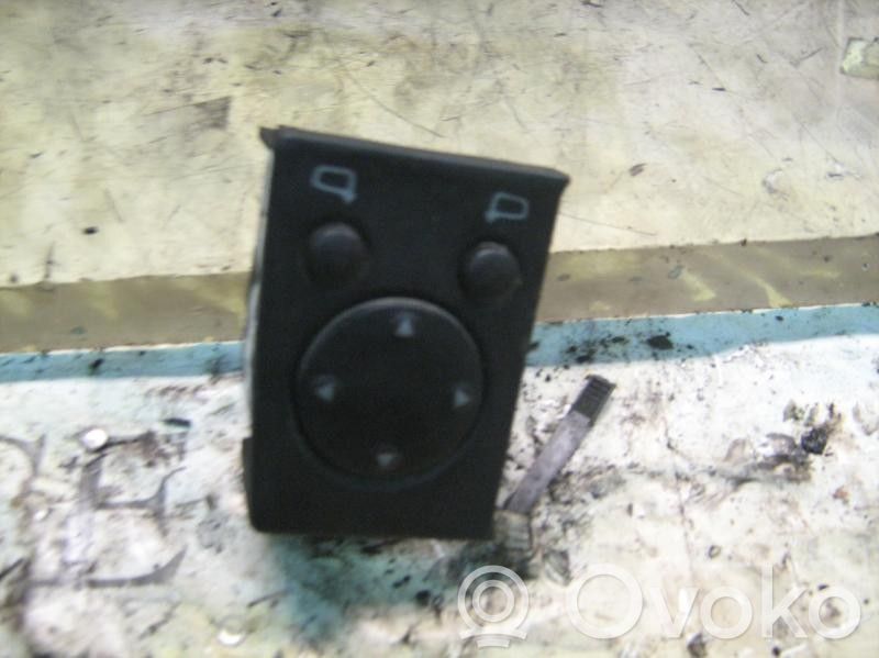 Interruptor del espejo lateral   4A0959565