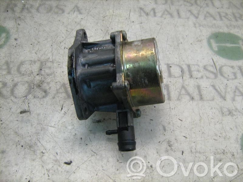 Renault Megane I Pompă vacuum 