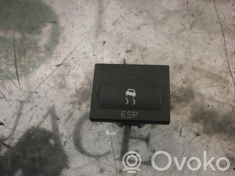 Muut ohjainlaitteet/moduulit   1383527,3M5T2C418BE