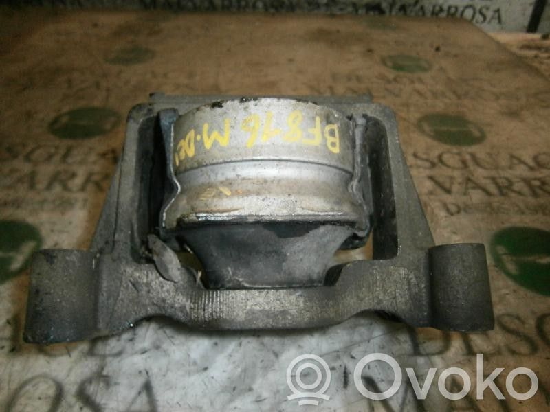 Support de moteur, coussinet
