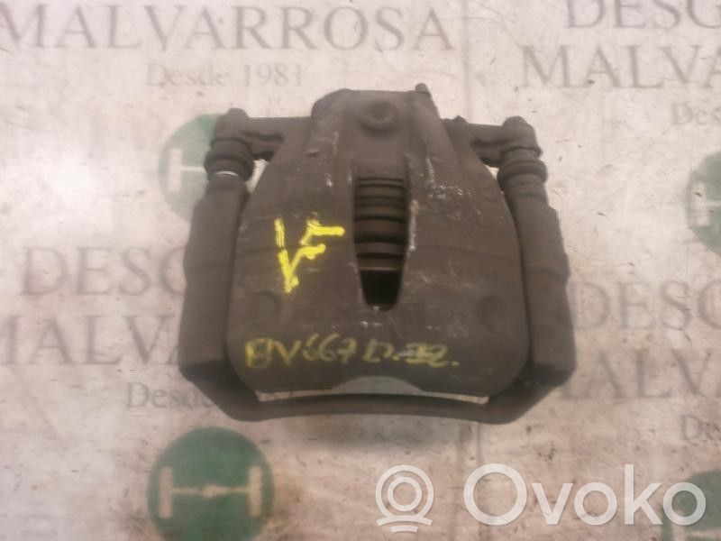Caliper de freno delantero