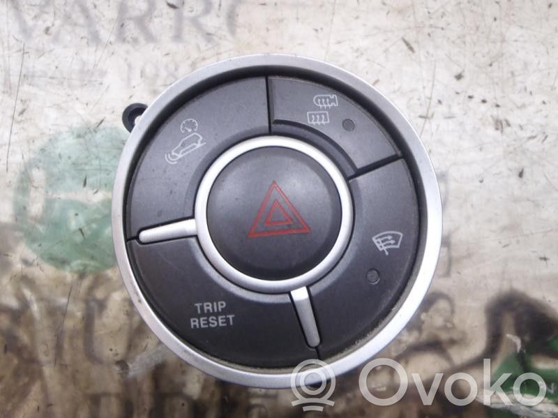 SsangYong Kyron Botón interruptor de luz de peligro