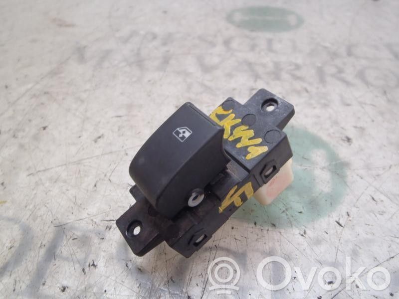 Opel Antara Interruptor del elevalunas eléctrico 