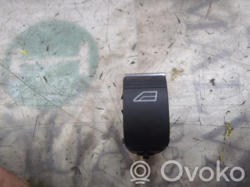 Ford Focus Comutator comandă geamuri electrice 