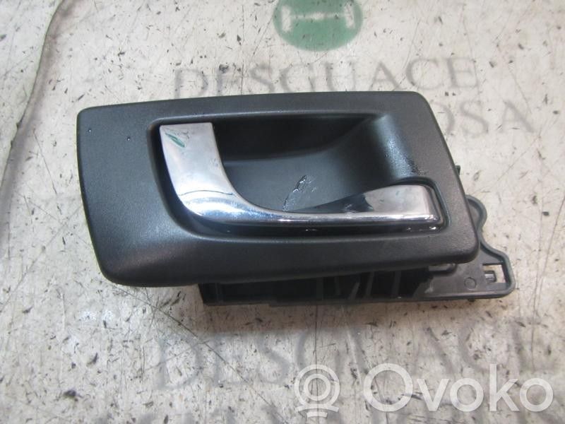 Cadillac SRX Rear door interior handle 