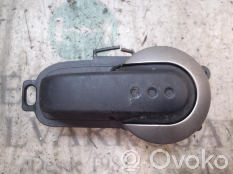 Manecilla interna puerta delantera   80671AX603