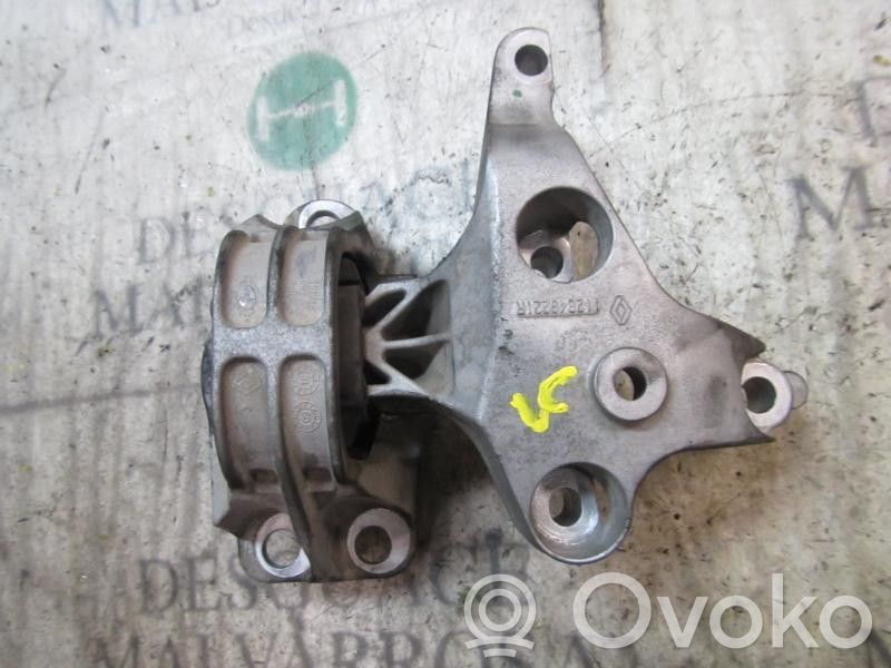 Dacia Logan Pick-Up Engine mount bracket 