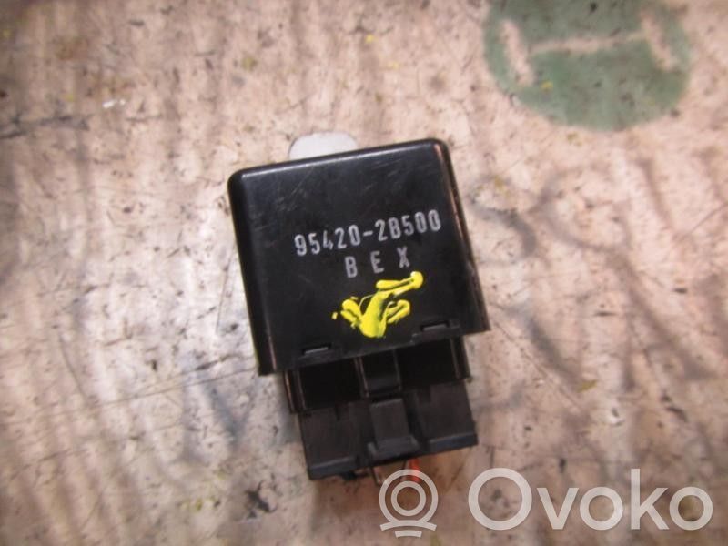 Sonstige Steuergeräte / Module   954202B500,954202B500