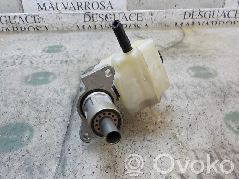 Brake booster   34336785664