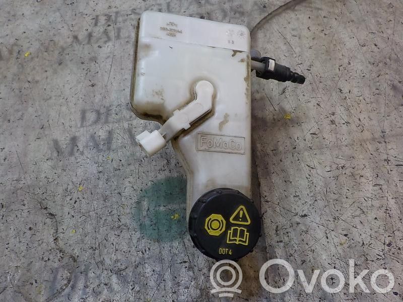 Brake booster   2372573