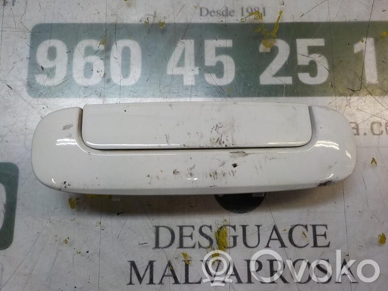 Manecilla externa puerta delantera   9101PV