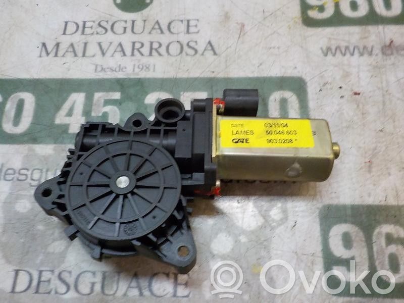 Lancia Musa Regulador de puerta trasera con motor 