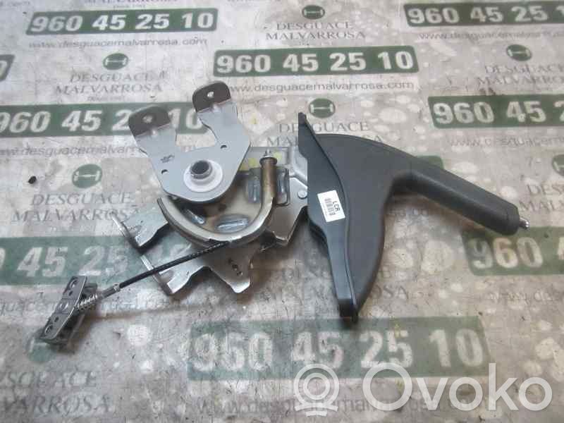 Hyundai Tucson TL Rączka / Dźwignia hamulca ręcznego 