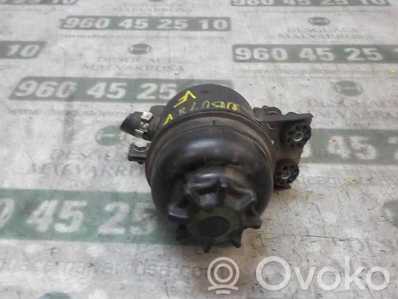 Brake booster   32416851218