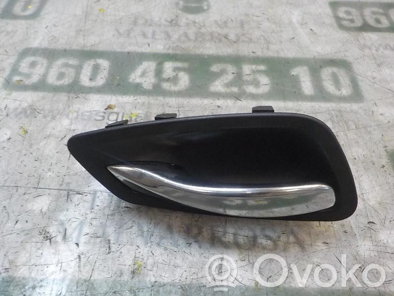 Front door interior handle   51216975495