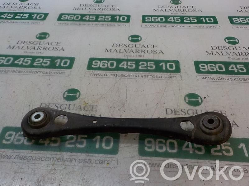 Brazo de suspensión trasero   8E0501529K