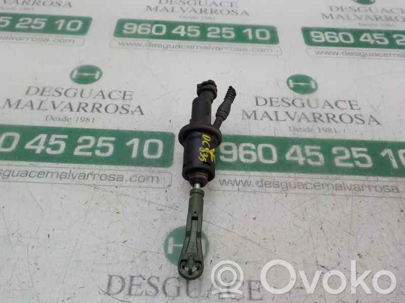 Cilindro maestro de embrague   2182F1