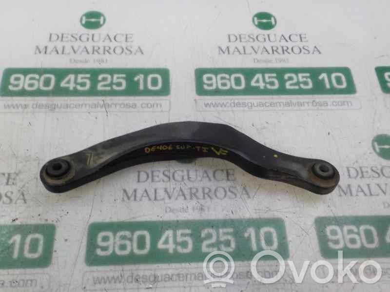 Brazo de suspensión trasero   31406748
