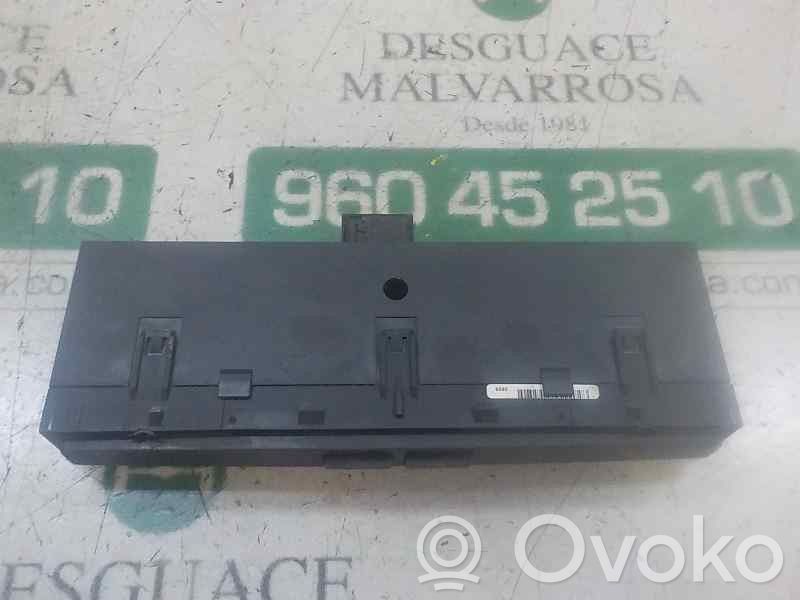 BMW 5 E60 E61 Otras unidades de control/módulos 