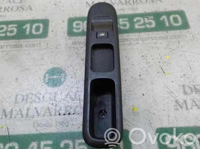Comutator comandă geamuri electrice   6490X3