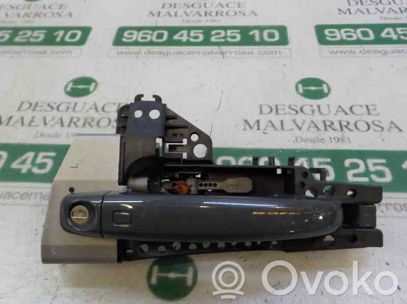 Manecilla externa puerta delantera   8T1837885B,8T1837885B