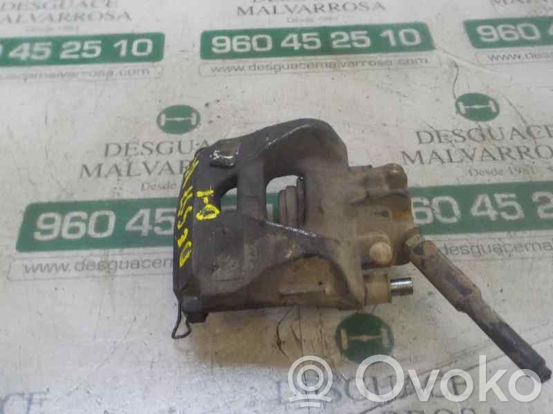 Bremssattel vorne   4400V7