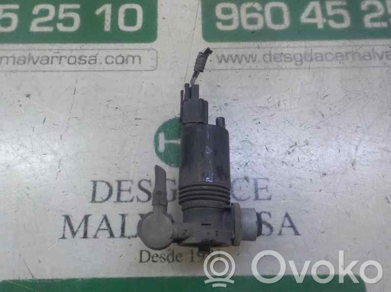 Ford Fiesta Pompa lavavetri parabrezza/vetro frontale
