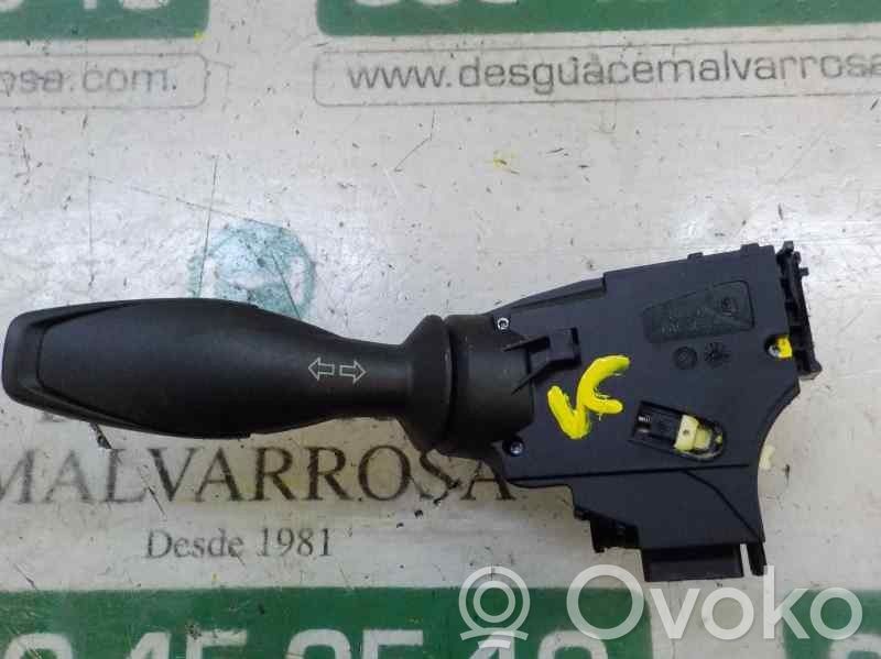Ford Fiesta Leva indicatori 