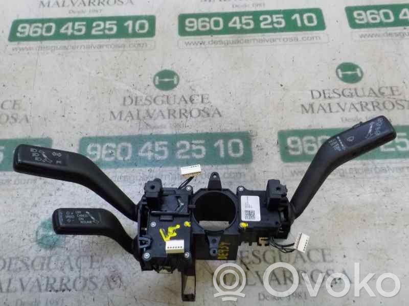 Volkswagen Passat Alltrack Leva indicatori 
