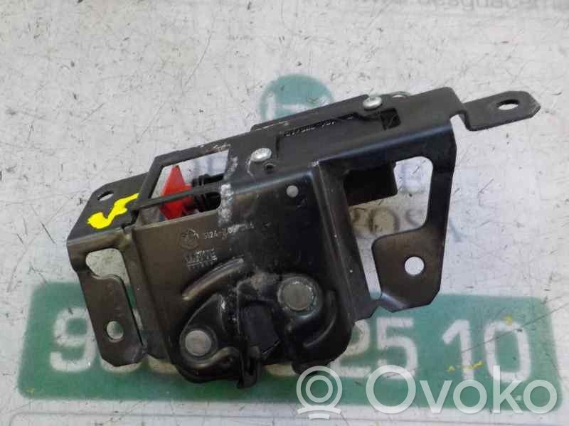 Tailgate lock latch   51247201561
