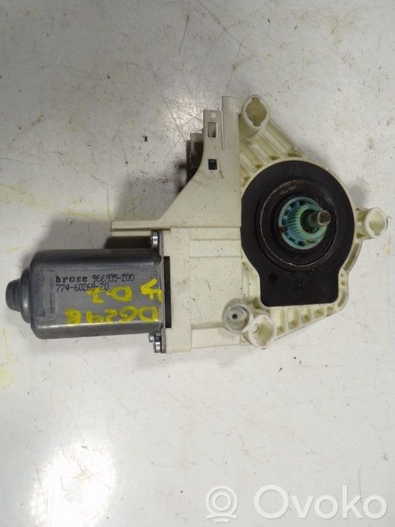 Skoda Superb B6 (3T) Moteur de lève-vitre de porte avant