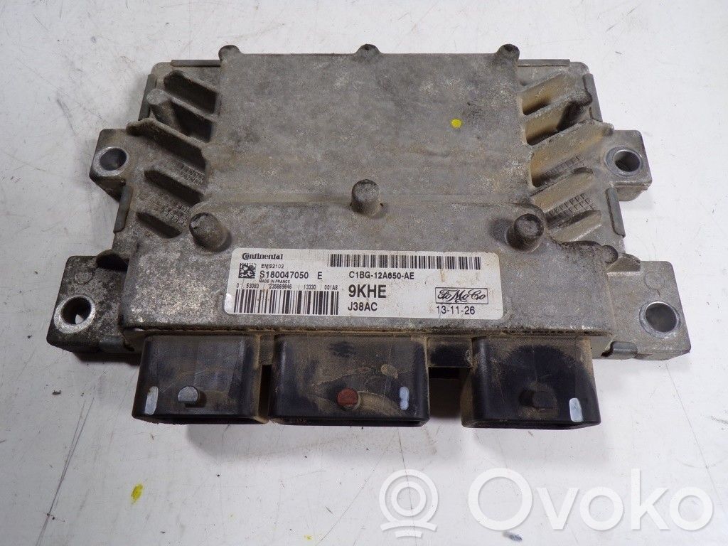 Unidad de control/módulo del motor   1543041,C1BG13A650AW
