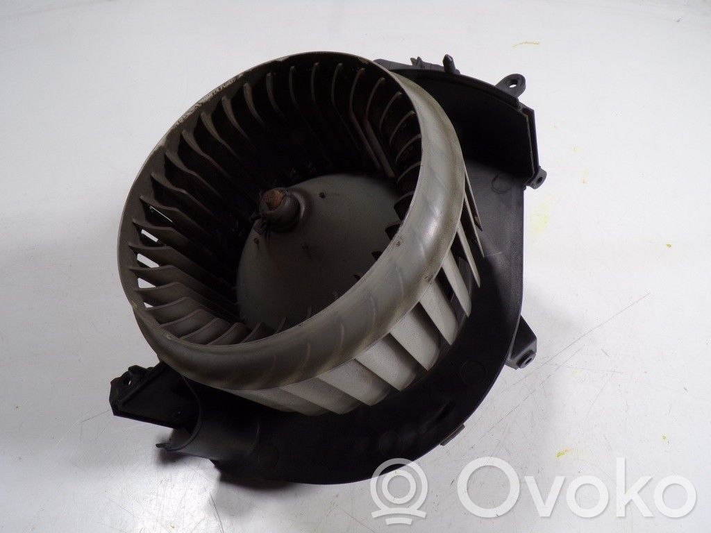 Ventilator aerotermă   4F0820020A