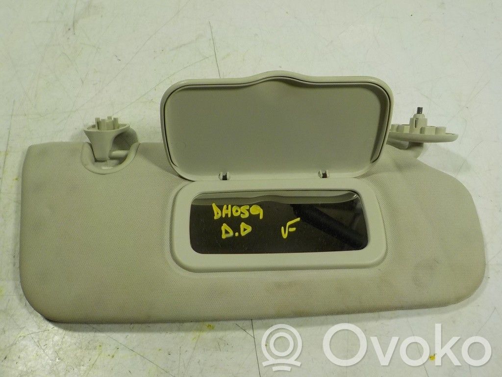 Sun visor   1DR32DW1AA