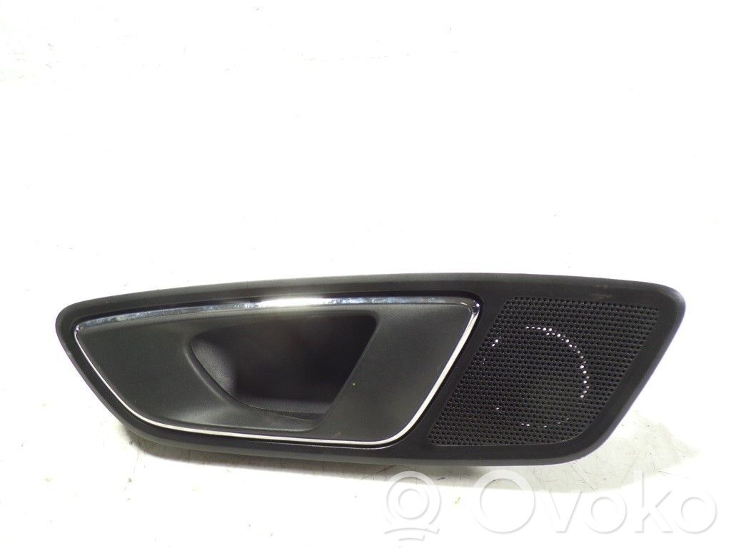 Manecilla interna puerta trasera   5F4839113B2ZZ