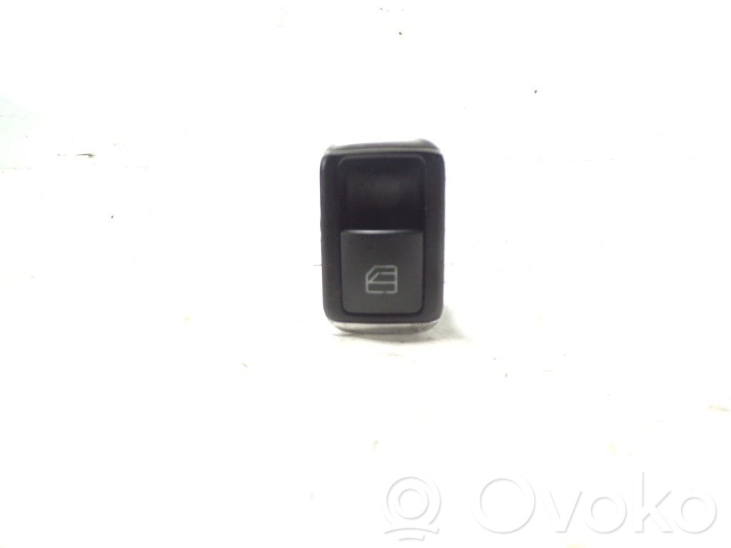 Mercedes-Benz B W246 W242 Interrupteur commade lève-vitre 