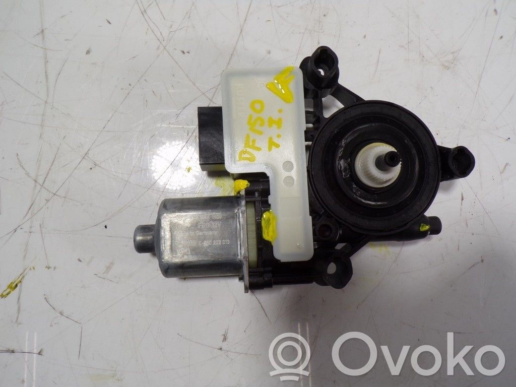 Audi A1 Alzacristalli della portiera posteriore con motorino 