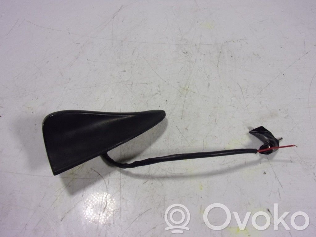 Radio antenna