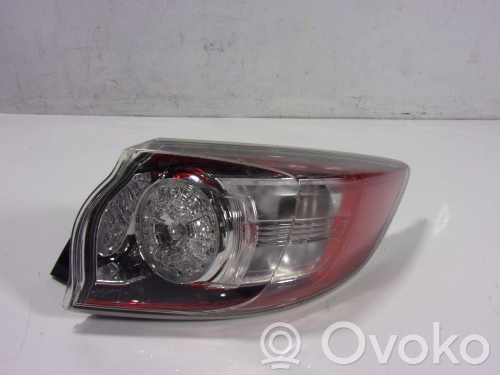 Mazda 3 II Galinis žibintas kėbule 
