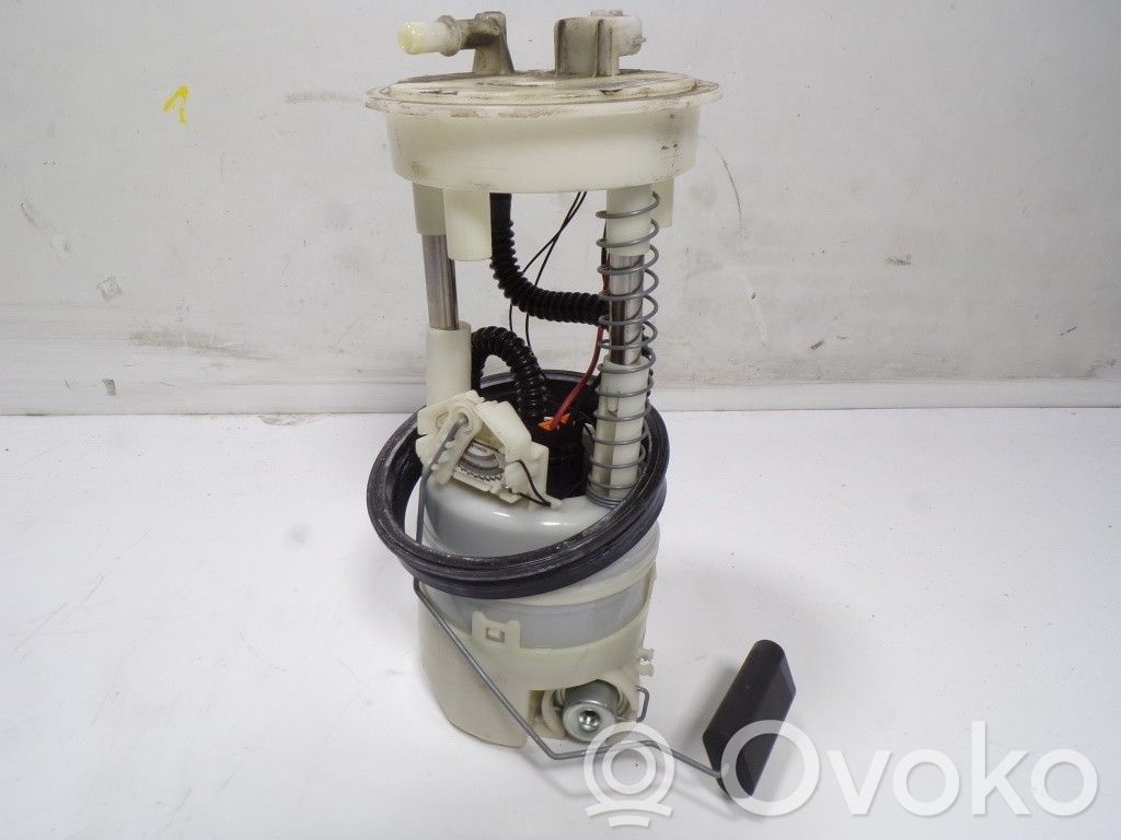 Bomba interna de combustible   17040JD03A,17040JD03A,AR0173324