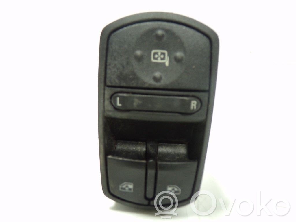 Opel Corsa E Interrupteur commade lève-vitre 