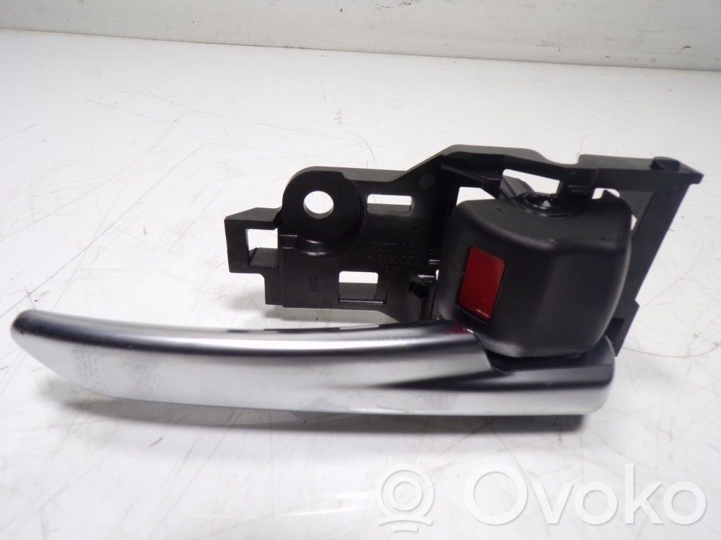 Manecilla interna puerta trasera   6920502370A0