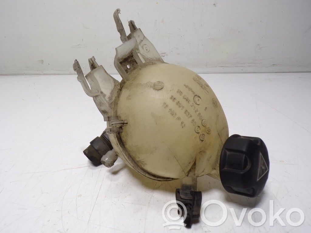 Citroen C-Elysée Vase d'expansion de carburant