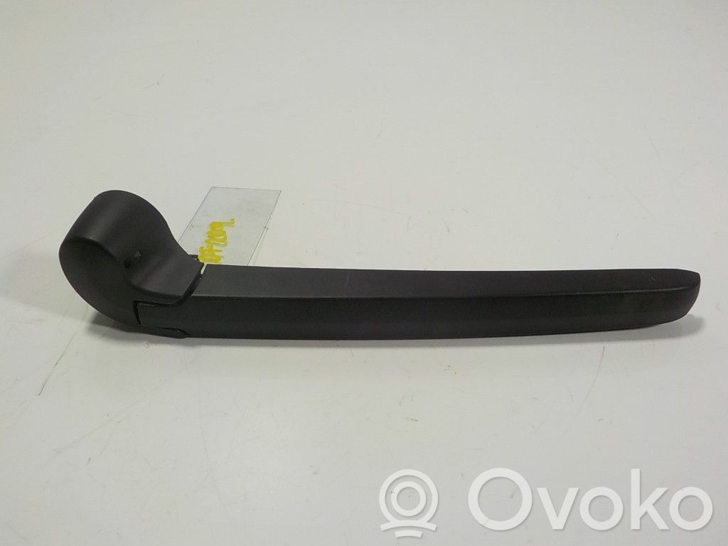 Brazo del limpiaparabrisas trasero   81A955407A
