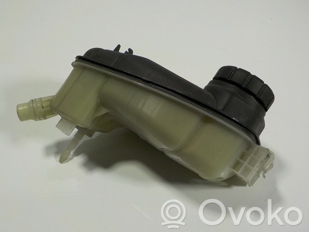 Mercedes-Benz B W246 W242 Vaso di espansione carburante
