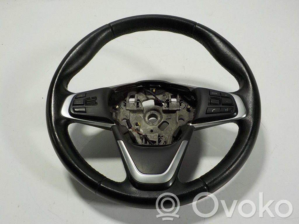 BMW 2 F45 Steering wheel 