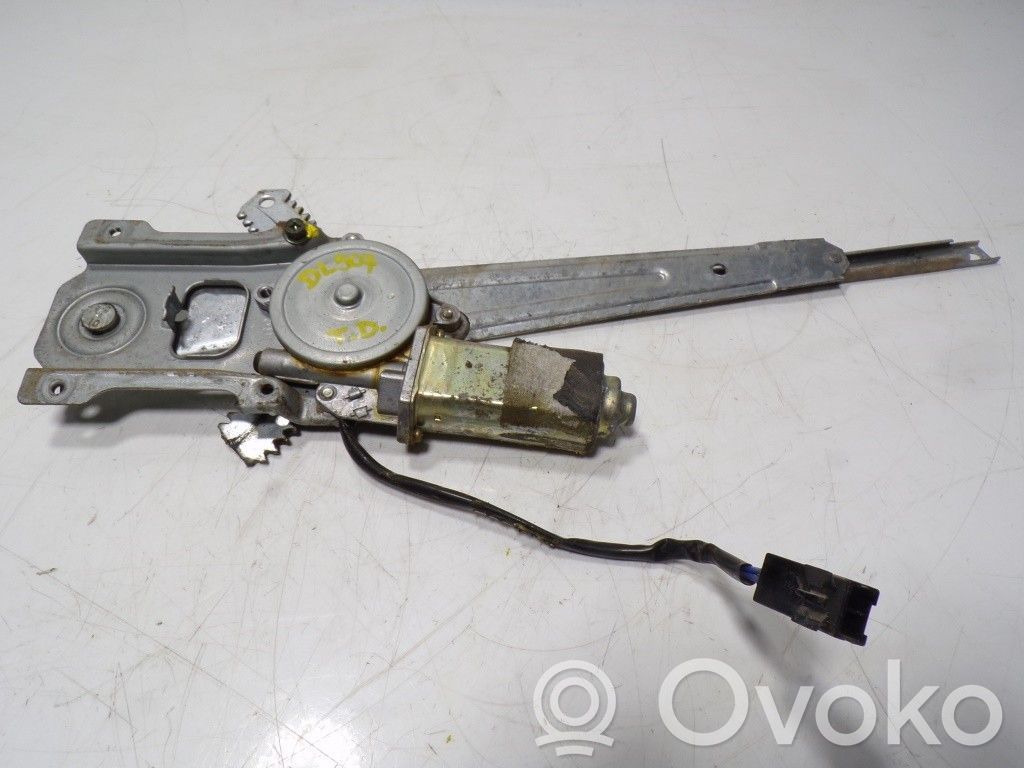 Nissan Patrol Y61 Macara geam ușă spate cu motor 