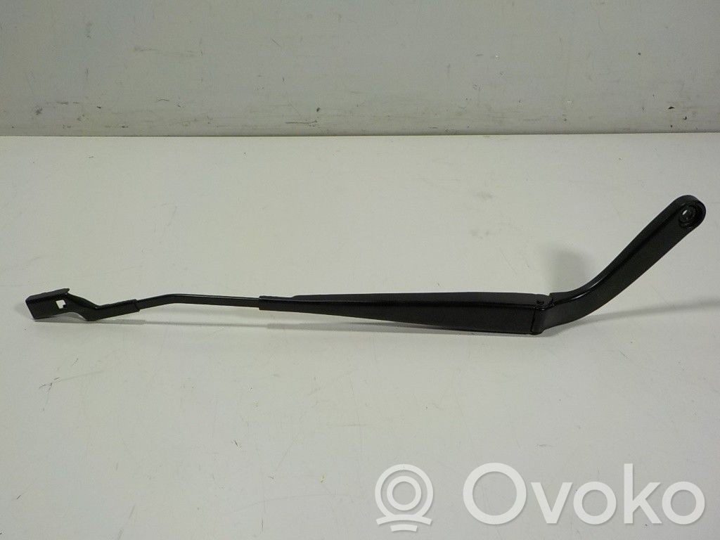 Brazo del limpiaparabrisas delantero   5FB955409,5FB955409